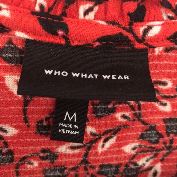 WHO WHAT WEAR SLEEVELESS BLOUSE - Picture 3 of 4